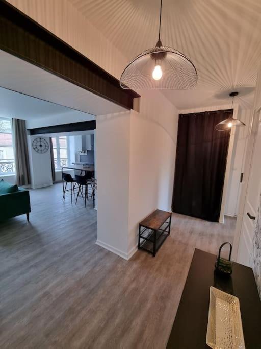 Appartement Jungle- Hypercentre -Charleville Εξωτερικό φωτογραφία