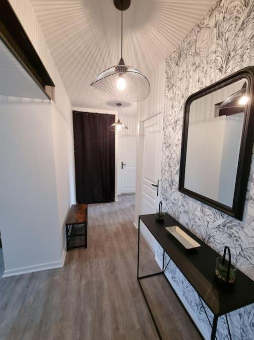 Appartement Jungle- Hypercentre -Charleville Εξωτερικό φωτογραφία